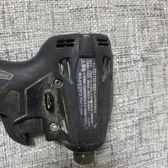 マキタインパクトドライバー　18V