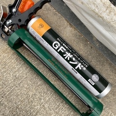 カットしています。リアリーターフ　人工芝　25㎜