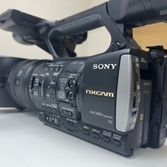 SONY ビデオカメラ Exmor 型番HXR-NX3
