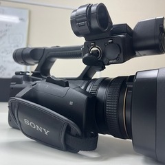 SONY ビデオカメラ　Exmor 型番HXR-NX3