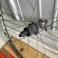 SHIMANO RS-80 軽量ホイール