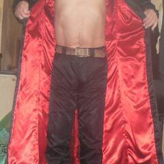 【ジャンンク】黒：ナイロンサテン・超細身のロングコート。赤いナイ...
