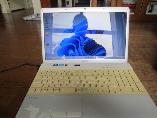 15.6型ノートPC　ソニーVAIO　VPCEH39FJ　を売ります