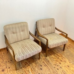 【取引中】中古 カリモク家具の椅子2脚セット