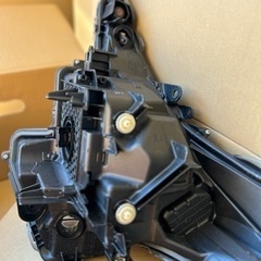 プリウス50 ZVW50 ヘッドライト右側　