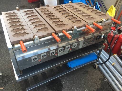 ○電気式業務用たい焼き器 21匹 重ね合わせ式 鯛 ミニ 厨房機器 OWD-101E 大和田製作所 店舗使用 飲食 出店 中古 (NS231031)Zi-1280W