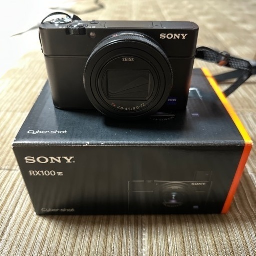 SONYのRX100M7 美品です。