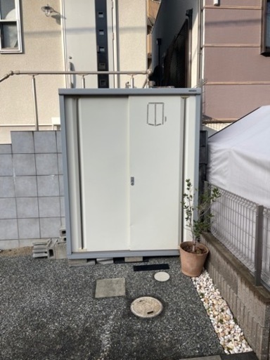 イナバ物置  MJ-157E