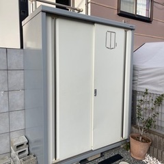 イナバ物置  MJ-157E