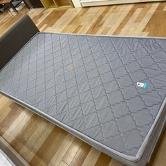 【トレファクラパーク岸和田店】シングルベッドのご紹介です。 トレファクラパーク岸和田店】シングルベッドのご紹介です。