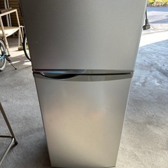 【ネット決済】冷凍冷蔵庫　SHARP 2012年　118L