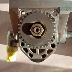 ユンボ古河FH11油圧ポンプ中古品