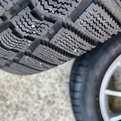 195/65R15 スタッドレスタイヤ 中古