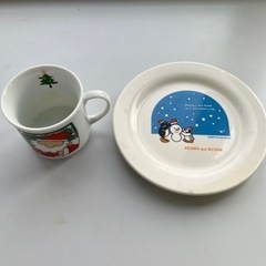 クリスマスミニマグカップとピングーのお皿