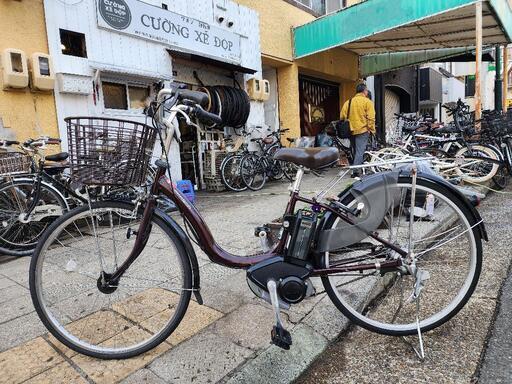 　電動自転車　ヤマハ　２６インチ　３変速　８．７ＡＨ　４点　茶色　配達可能