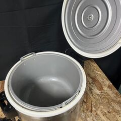 タイガー　業務用 電子ジャー　炊きたて　2016年製　7.2L（4升）　保温専用　※痛みあり※