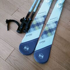 ジュニア　スキー4点セット　板・ビンディング・ストック・ブーツ　女の子用