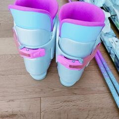 ジュニア　スキー4点セット　板・ビンディング・ストック・ブーツ　女の子用