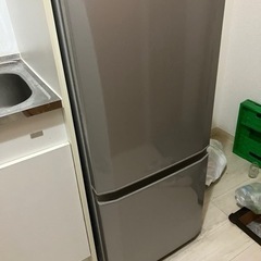 【美品】三菱冷蔵庫2015年製146L