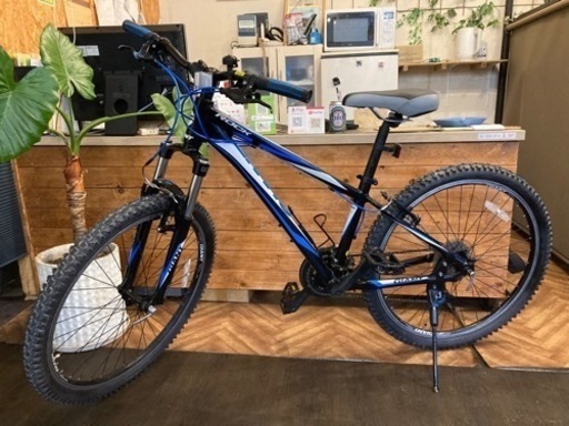 年末セール！防犯登録料無料！【GIANT ROCK ALUXX6000 前後タイヤ  