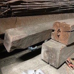 薪などの用途に　廃材　材木　建材　