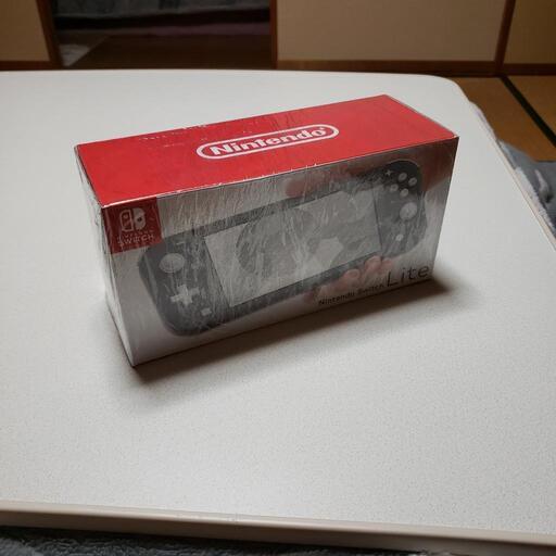 SwitchLite本体