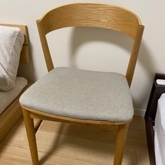 unico 椅子　チェアー
