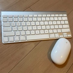 アップル　ワイヤレスキーボード、ワイヤレスマウス