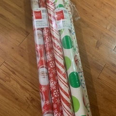【決まりました】クリスマス 包装紙 あげます