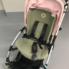 bugaboo　ベビーカー　幌ピンク　桃　美品　カバーつき、大変お得