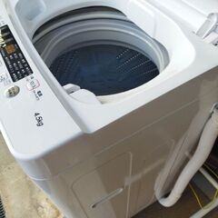(配達無料) 洗濯機 2022年製 ハイセンス 4,5㌔ HW-K45E