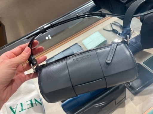 ボッテガヴィネタ　スモールカネット　新品　新作