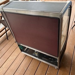 決まりました。冷蔵ショーケース
