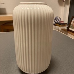 花瓶　IKEA ホワイト