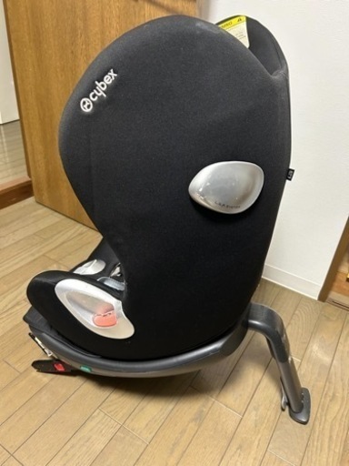 サイベックス　シローナ　チャイルドシート　isofix