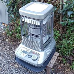 ★お届け可！★ ダイニチ ブルーヒーター  石油ストーブ FM-102F