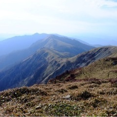 山登りをしませんか、今度石立山に行ってみたいです