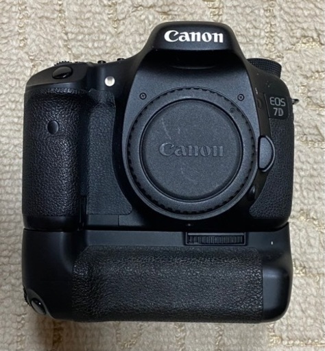 【価格値下げ】Canon EOS 7D・EF-S18-135 ISレンズセット
