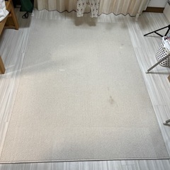 140×200センチ　カーペット　ラグ　絨毯