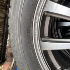 スタッドレスタイヤ 215 /60R16 年末には処分予定です?