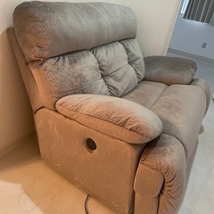 自動リクライニングカウチソファ　イエローボックス