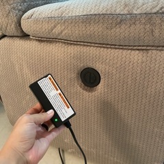 自動リクライニングカウチソファ　イエローボックス