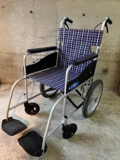 車椅子 車いす NEO-2α NEOシリーズ 介助式 介護　折りたたみ式 アルミ製車椅子