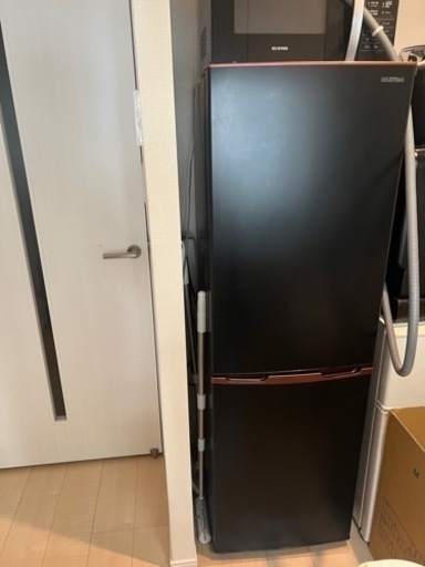 冷蔵庫　162L 2ドア　黒　2020年