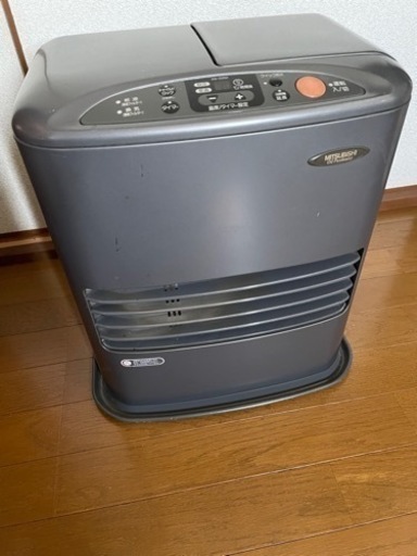 三菱ファンヒーター。石油ストーブ。美品。KD-D250。サイズは約