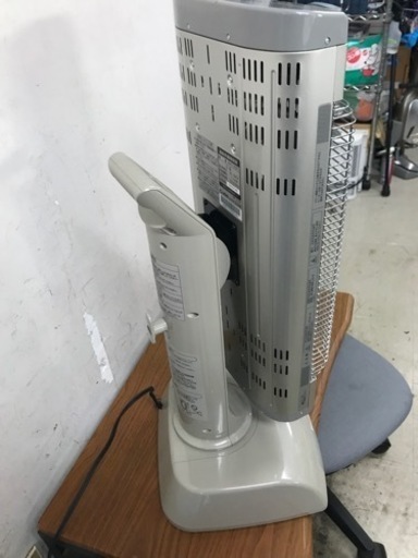 遠赤外線暖房機「セラムヒート」新発売 | ニュースリリース | ダイキン 