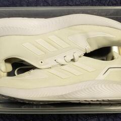 adidasスニーカー　25cm　女性用　値下げ