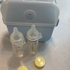 新生児 哺乳瓶とレンジ消毒
