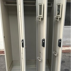 LION スチールロッカー 幅900×奥500×高1790 オフィス 大阪発