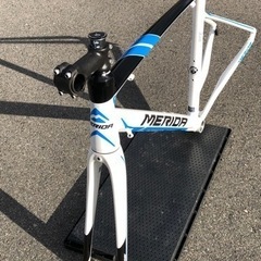 閲覧、お気に入り登録ありがとうございました。他でご購入が決まりましたので締め切らせて頂きます。